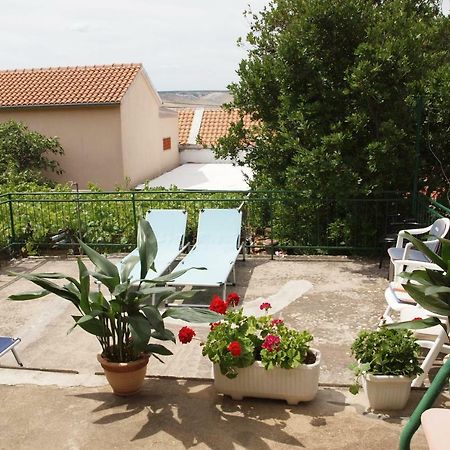 Apartments Viktorija Stari Grad Kültér fotó