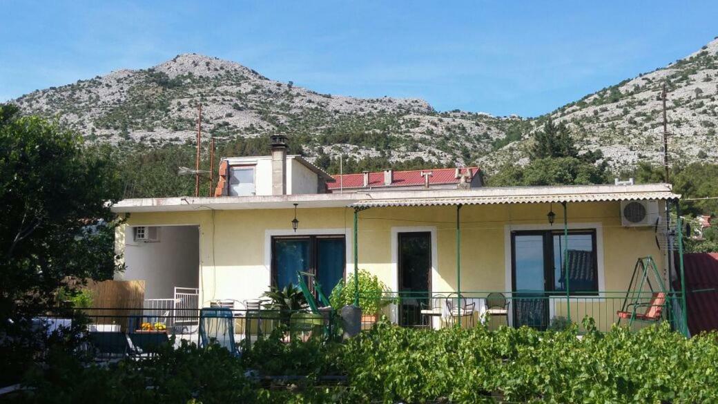 Apartments Viktorija Stari Grad Kültér fotó