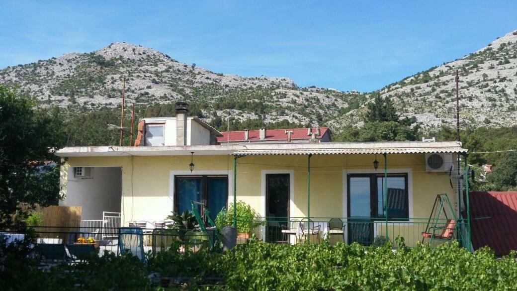 Apartments Viktorija Stari Grad Kültér fotó