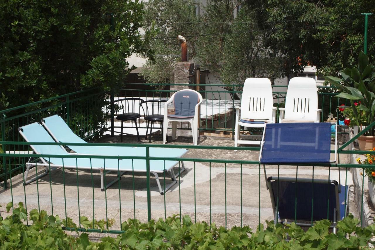 Apartments Viktorija Stari Grad Kültér fotó